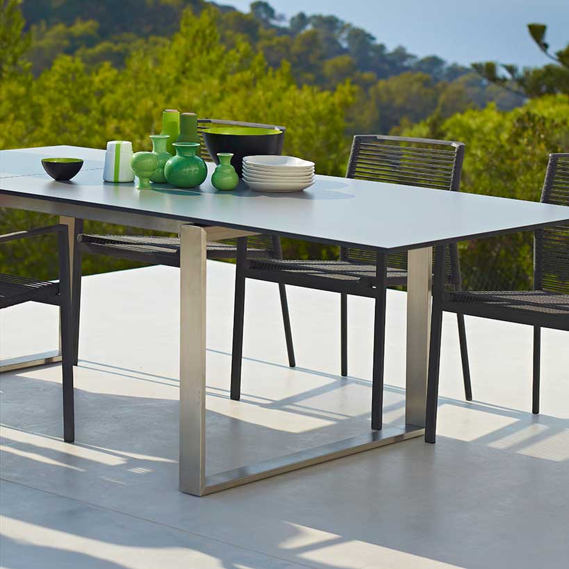 How to choose the Best Phenolic HPL  Outdoor Table  Top  